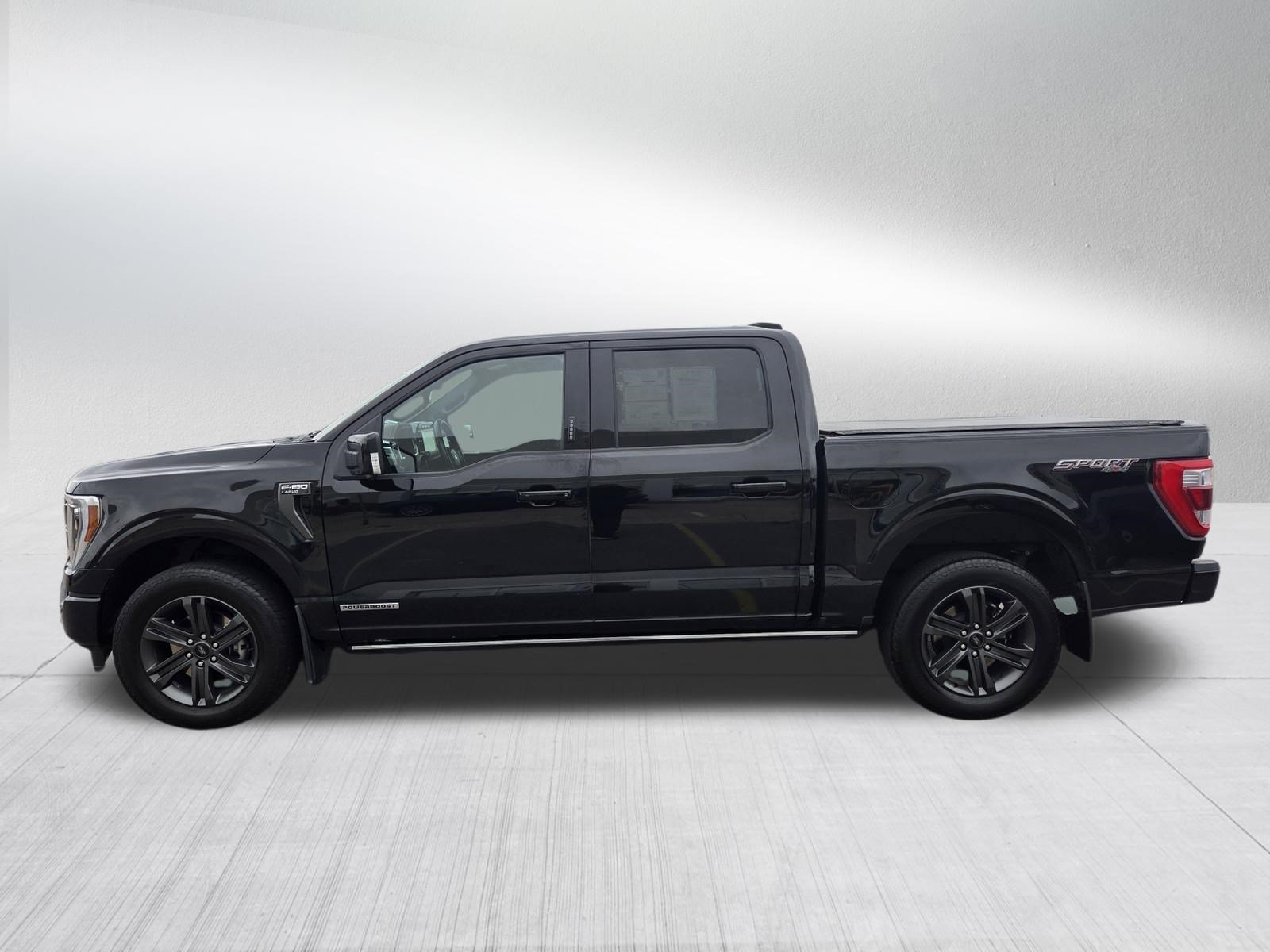 Certified Used 2023 Agate Black Metallic Ford LARIAT image 4