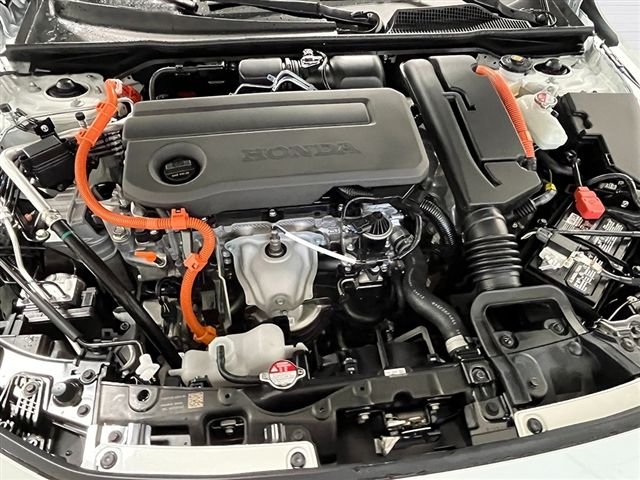 New 2026 Platinum White Pearl Honda 2WD Sport Hybrid image 12