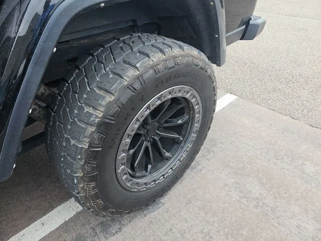 Used 2022 Black Jeep Mojave image 12