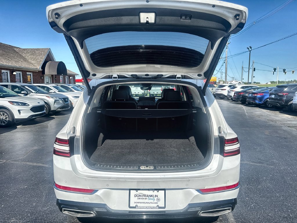 Used 2024 White Genesis 2.5T image 23