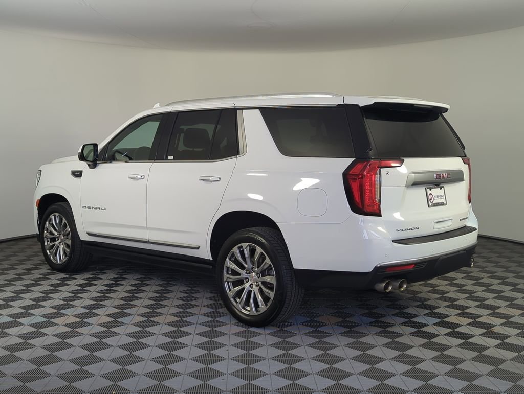 Used 2023 White GMC Denali image 4