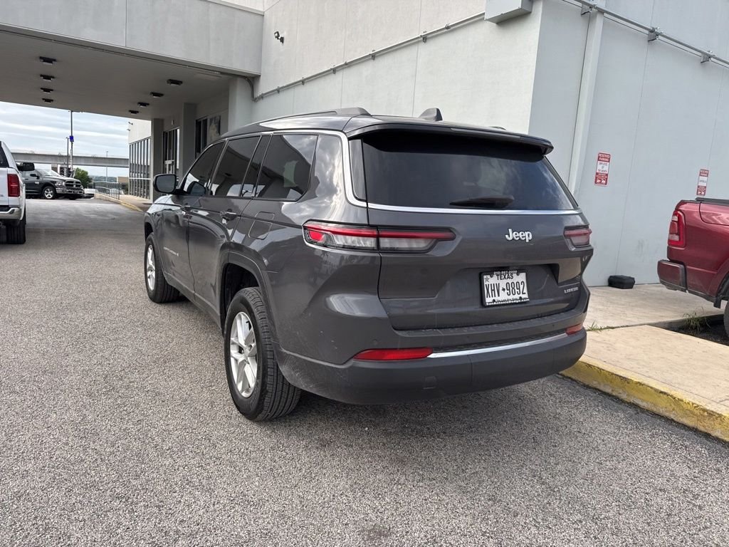 Certified Used 2025 Gray Jeep Laredo image 12