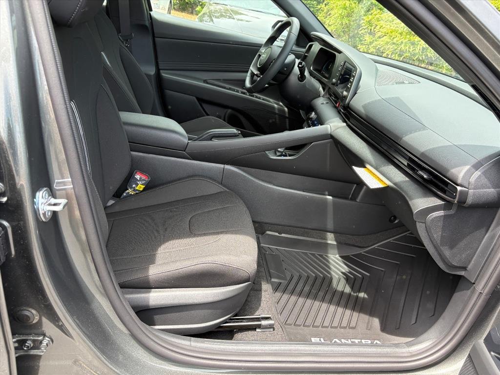 New 2026 Amazon Gray Pearl Hyundai SEL Sport image 27