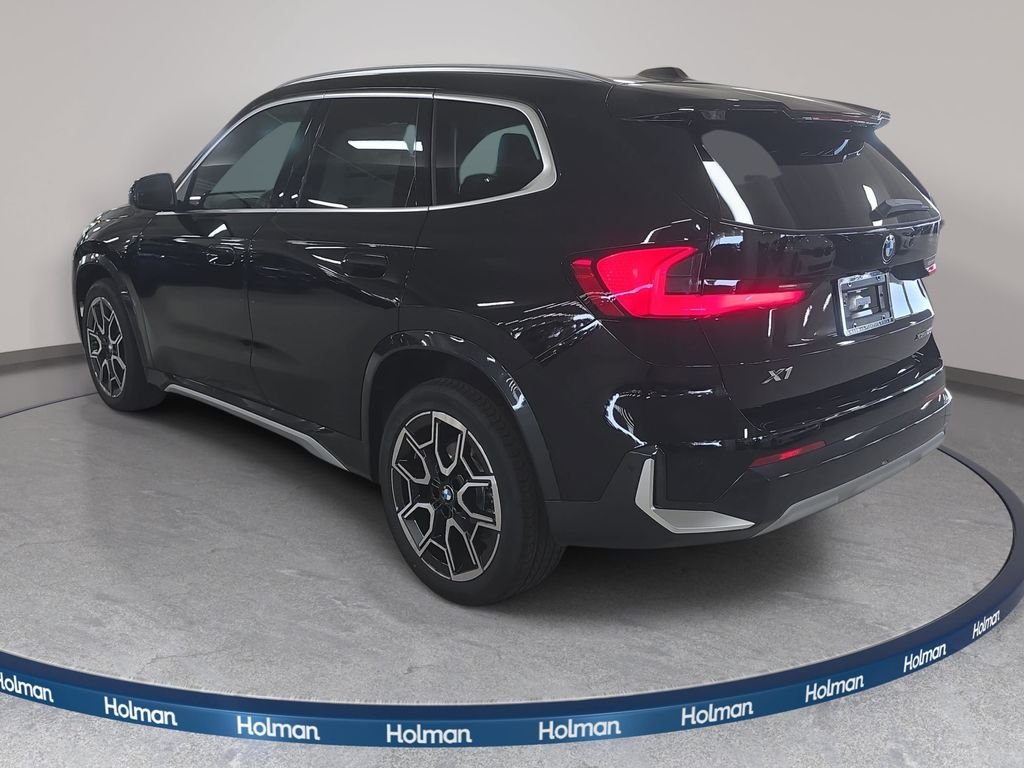 New 2026 Jet Black BMW xDrive28i image 6