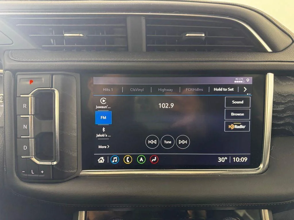Used 2021 Onyx Black GMC Denali image 15
