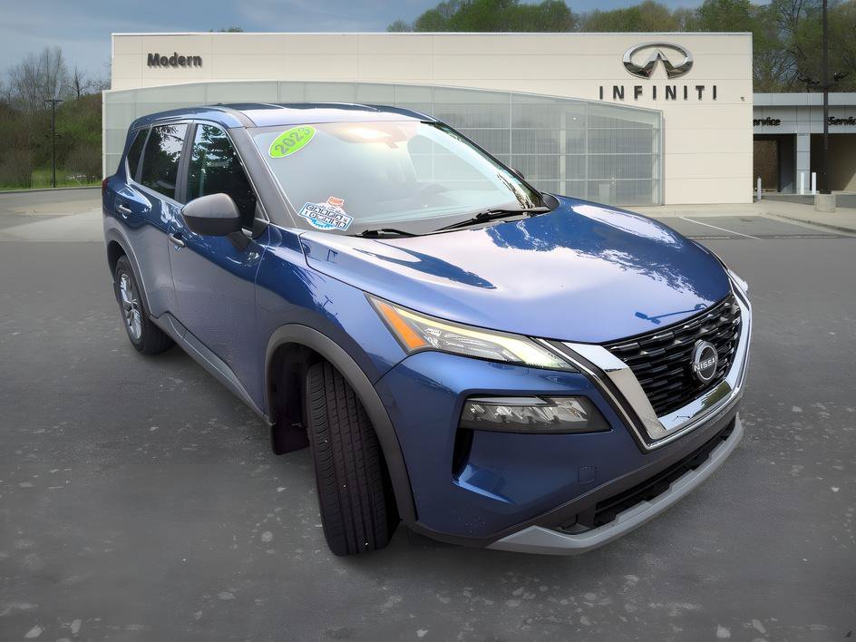 Used 2023 Caspian Blue Metallic Nissan S image 2
