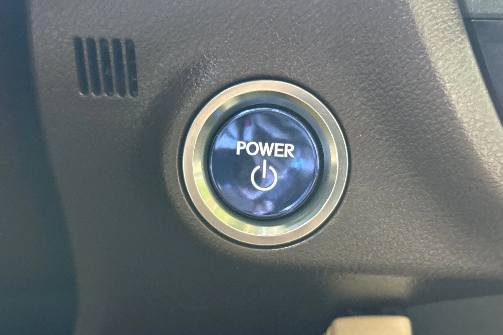 Used 2020 Red Lexus 450h image 22