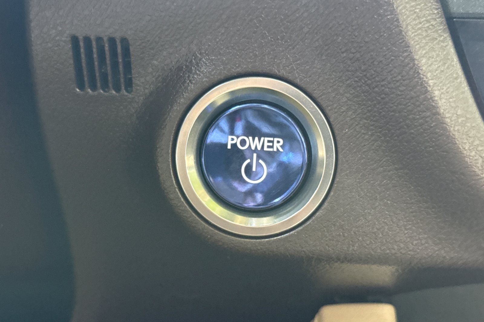 Used 2020 Red Lexus 450h image 23