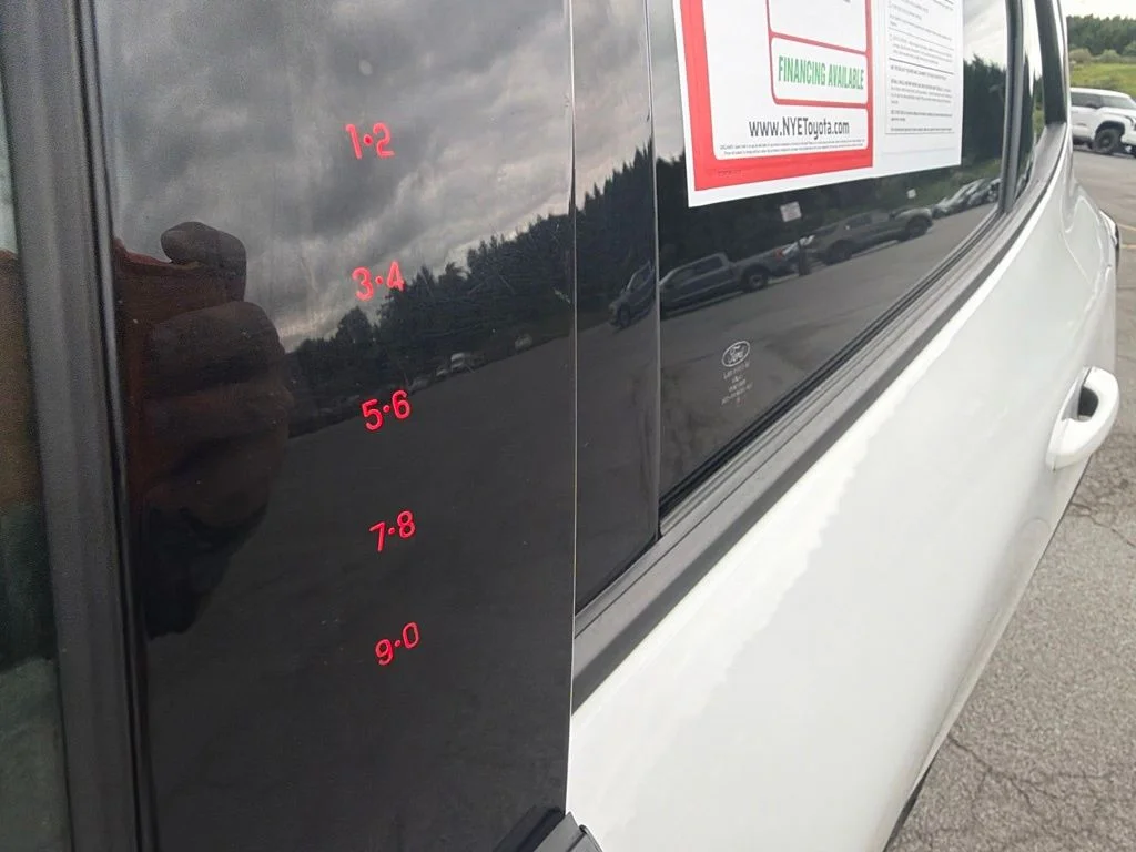 Used 2020 White Ford SEL image 17