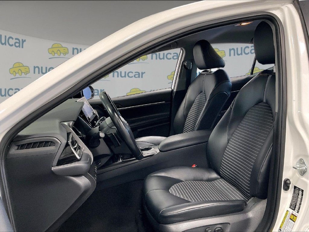 Used 2021 White Toyota SE image 10
