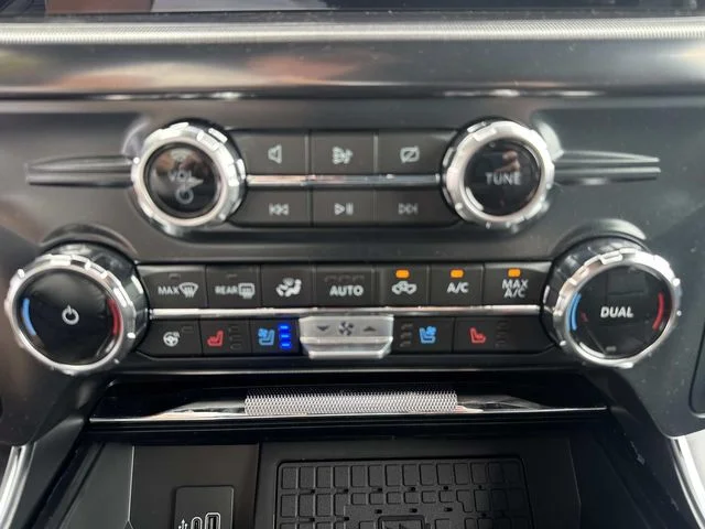 New 2026 Agate Black Metallic Ford Raptor® image 50