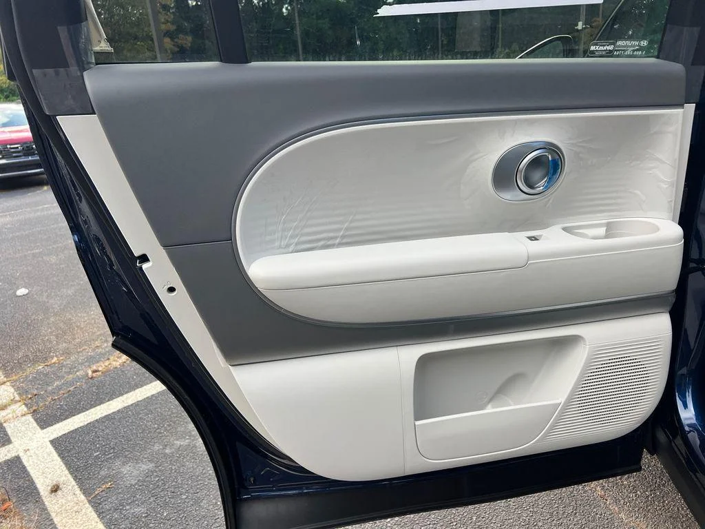 2026 Hyundai IONIQ 9 SE - Photo 43