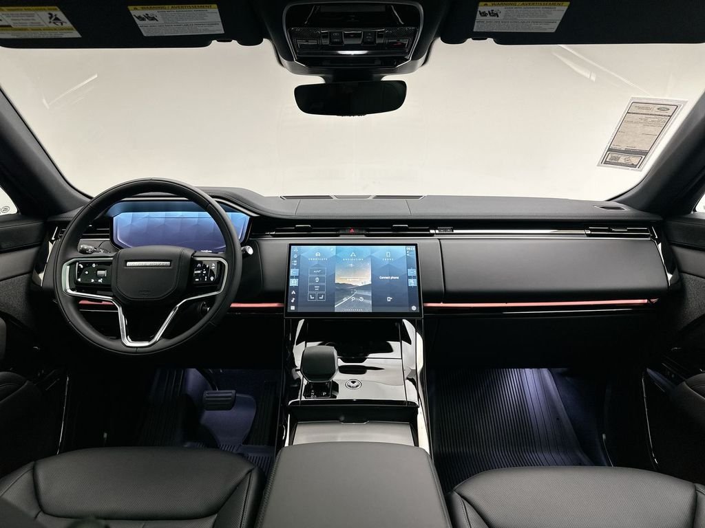 New 2026 Carpathian Grey Land Rover SE image 8