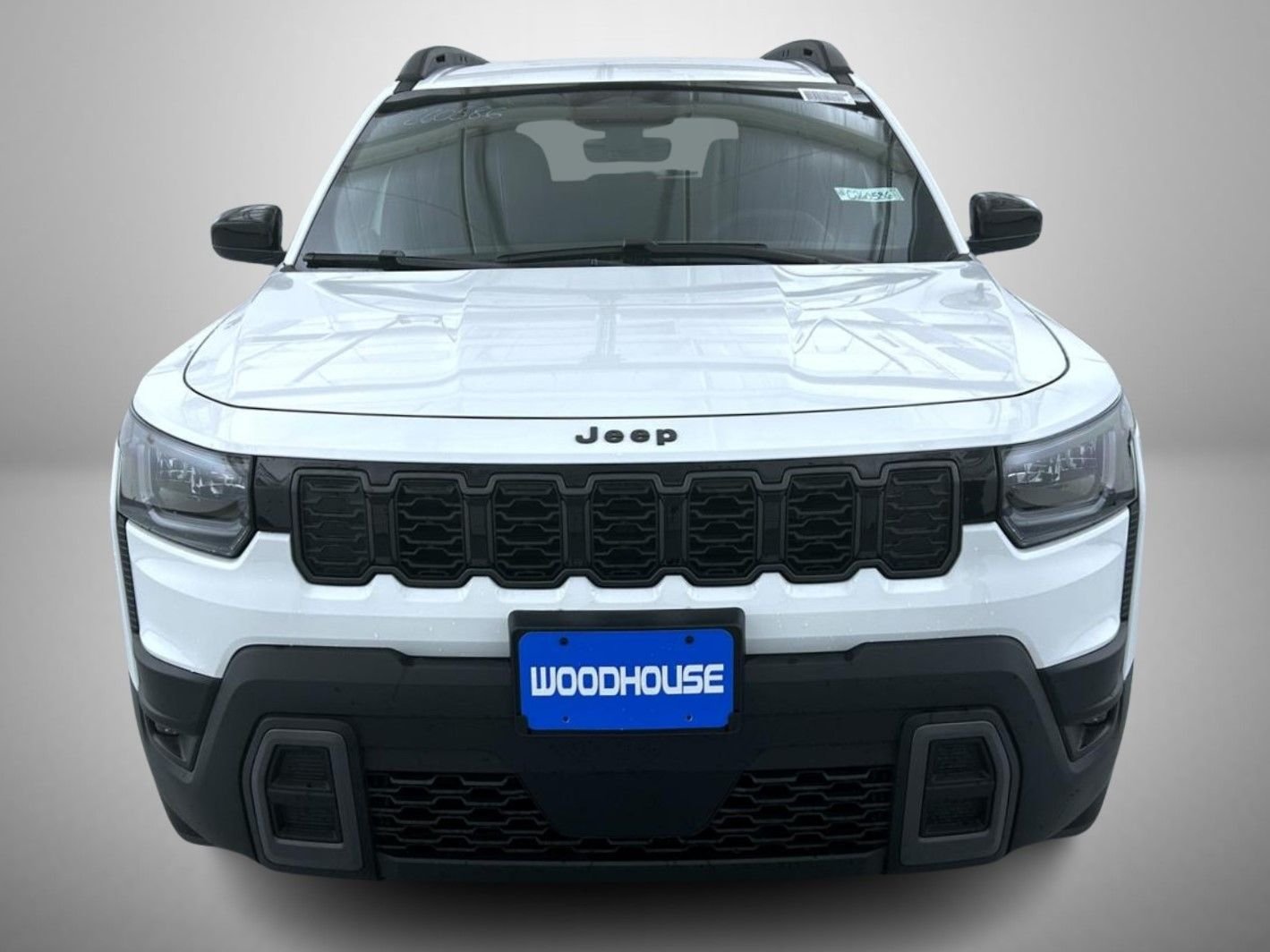 New 2026 Bright White Clear-Coat Exterior Paint Jeep Laredo image 2