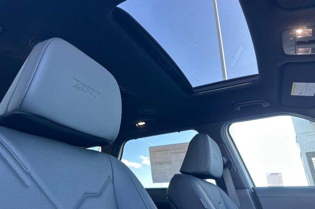 New 2026 Creamy White Pearl Hyundai XRT Pro image 18