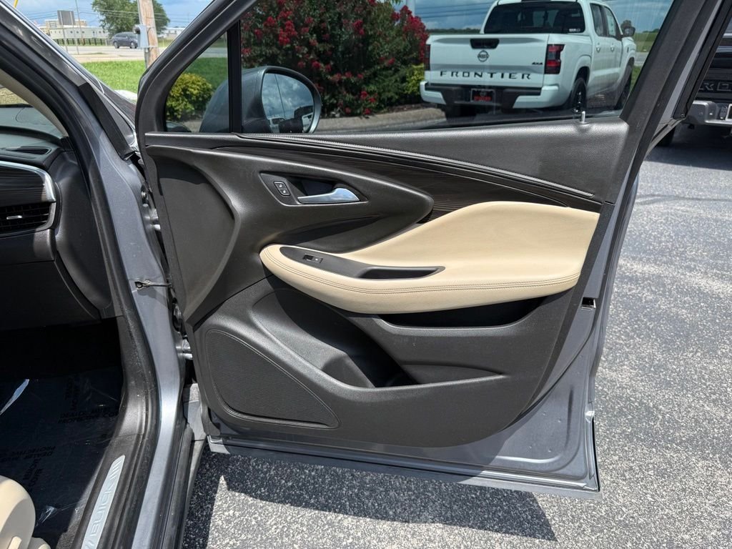 Used 2020 Gray Buick Preferred image 17