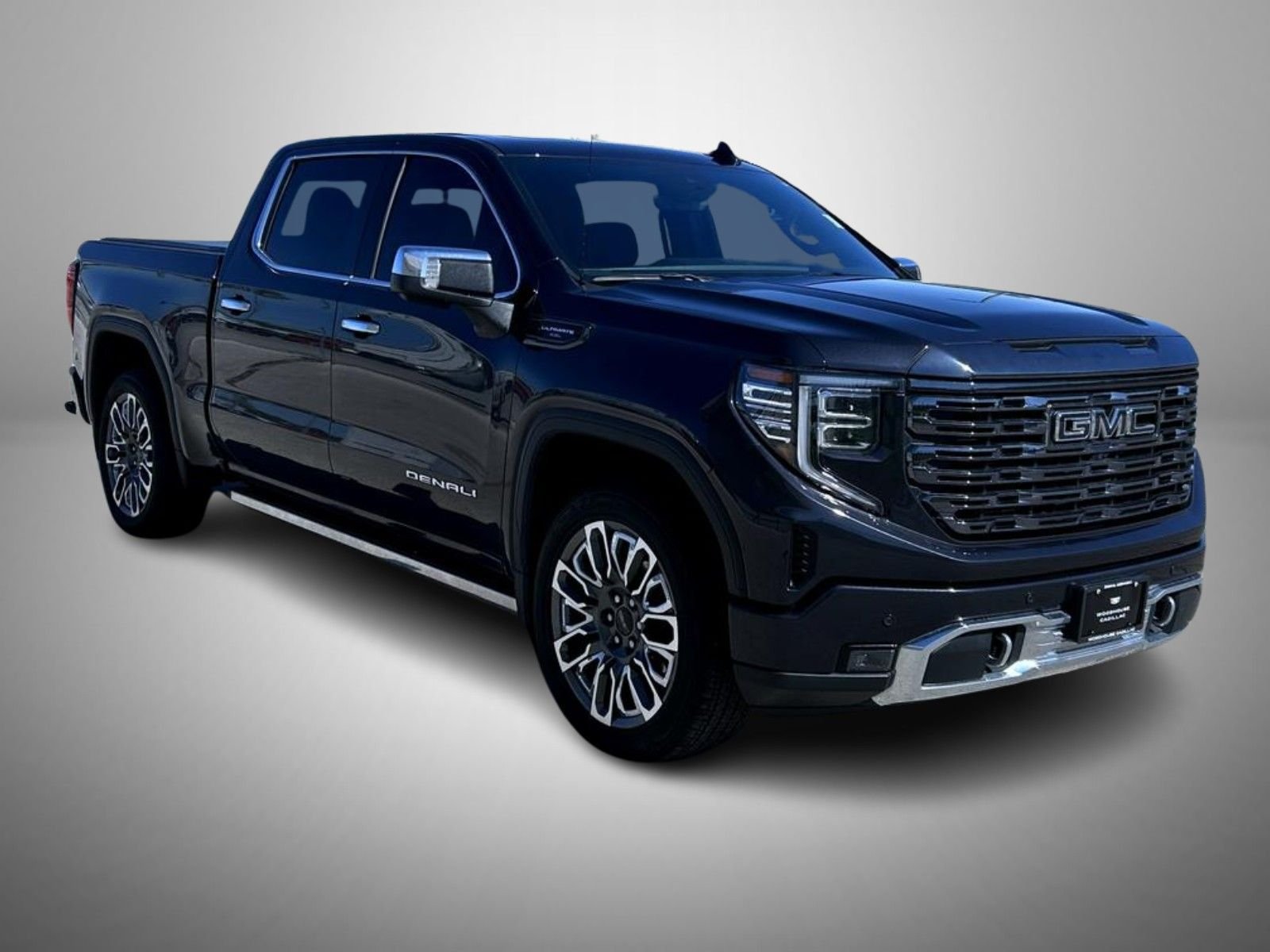 Used 2024 Silver GMC Denali Ultimate image 3