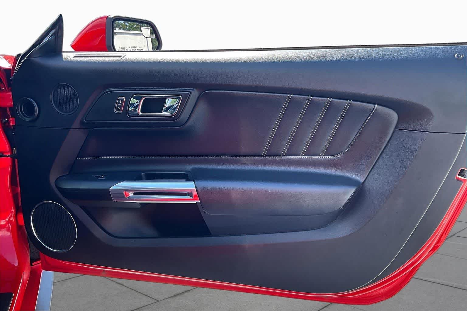 Used 2017 Race Red Ford GT Premium image 22