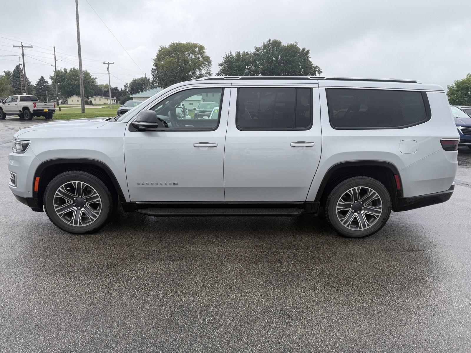 Used 2024 Silver Zynith Jeep Series II image 1