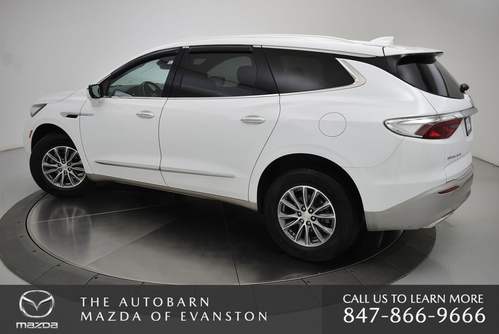Used 2022 Summit White Buick Essence image 8