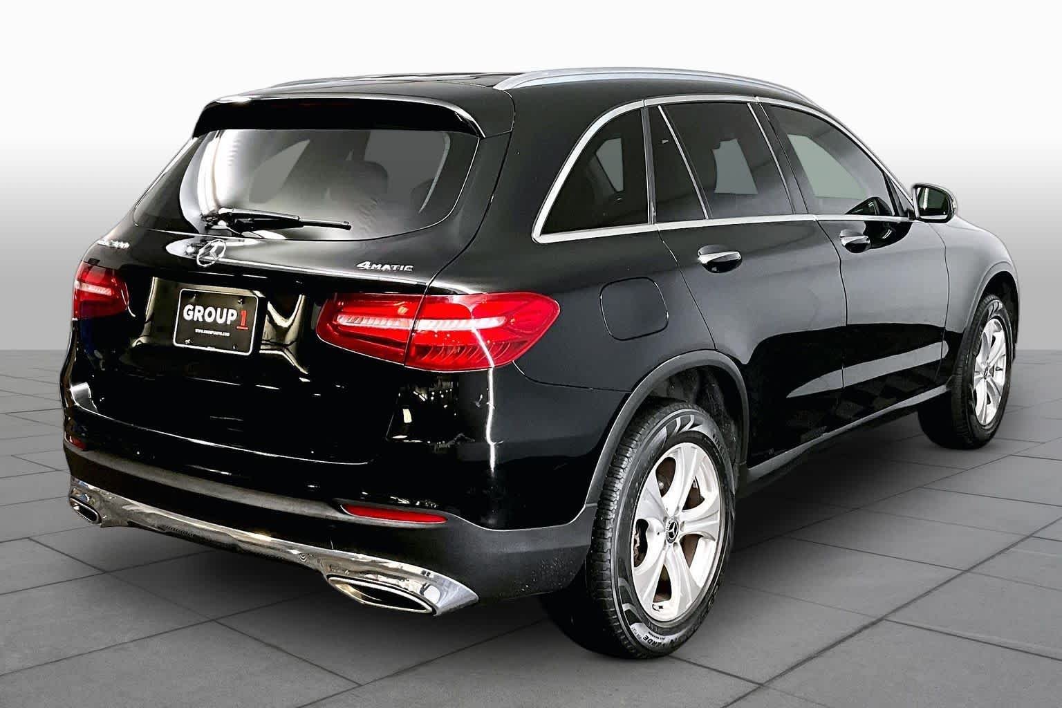 Used 2018 Black Mercedes-Benz GLC 300 image 13