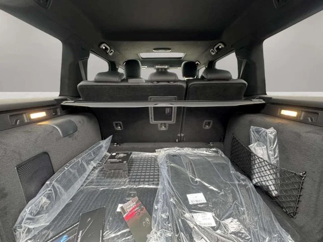New 2027 MANUFAKTUR Night Black Magno Mercedes-Benz G 580 image 34