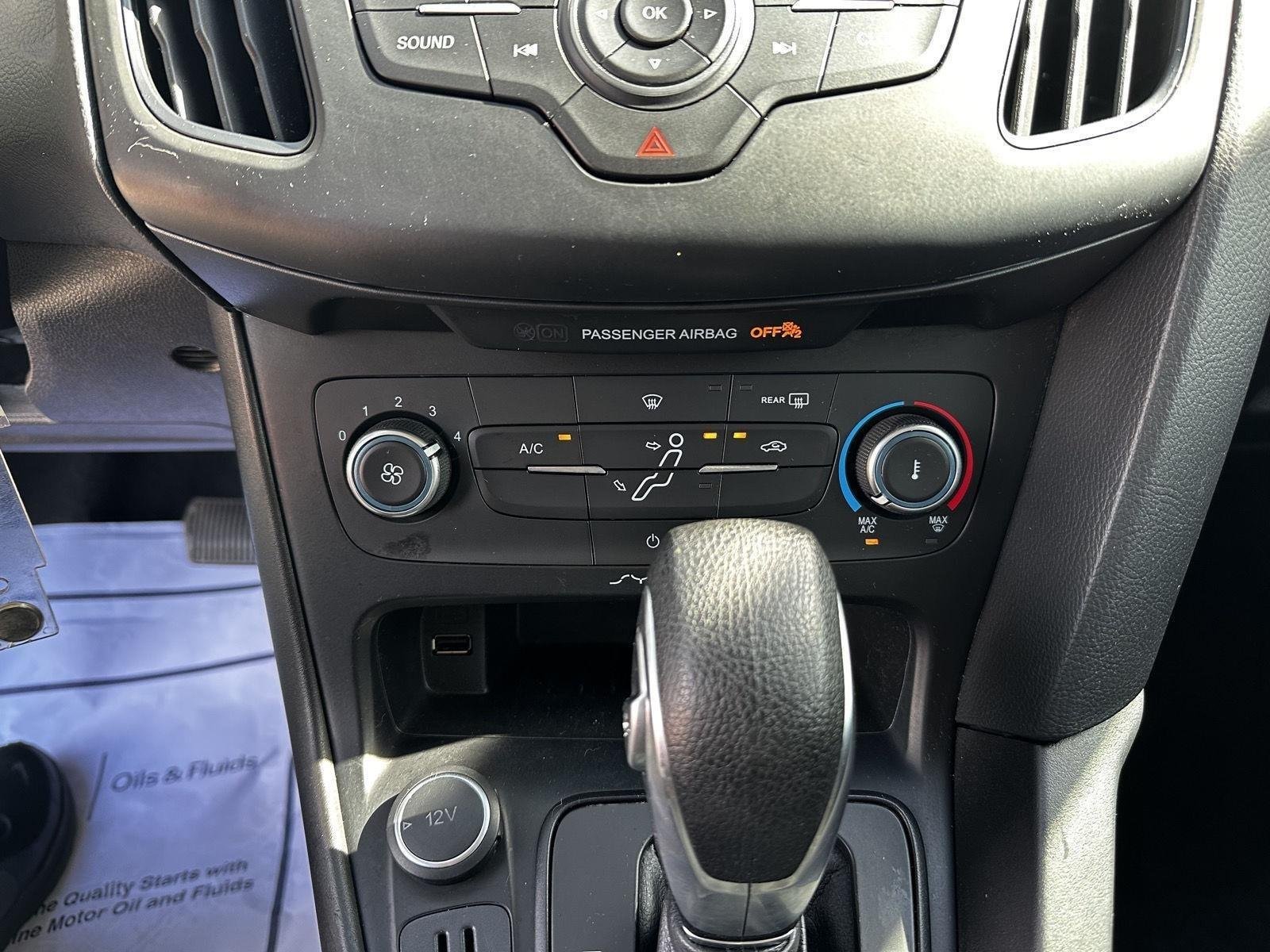 Used 2018 Oxford White Ford S image 18