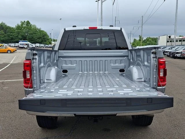 Used 2022 Silver Metallic Ford XLT image 27