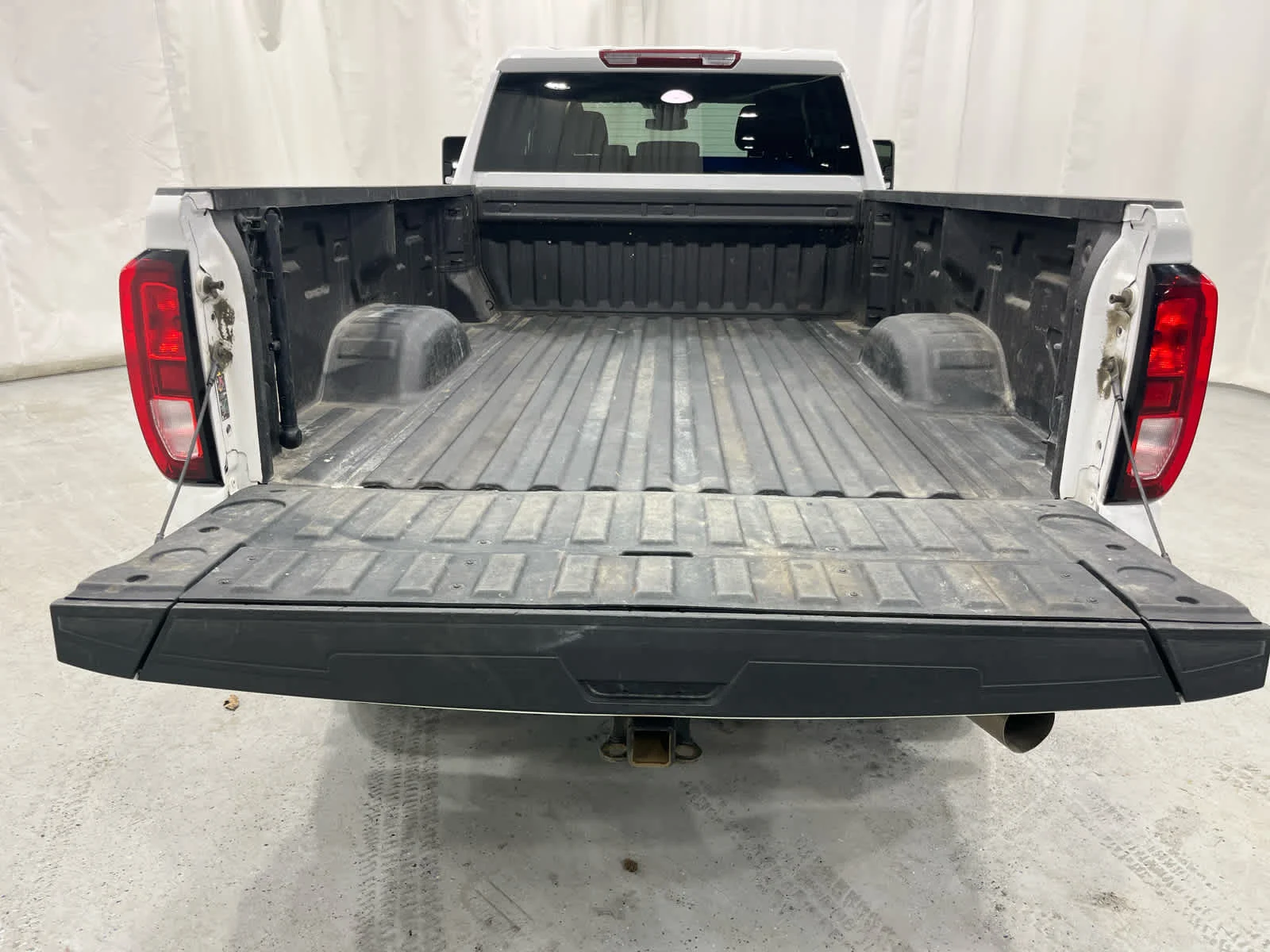 Used 2024 Summit White GMC Pro image 7