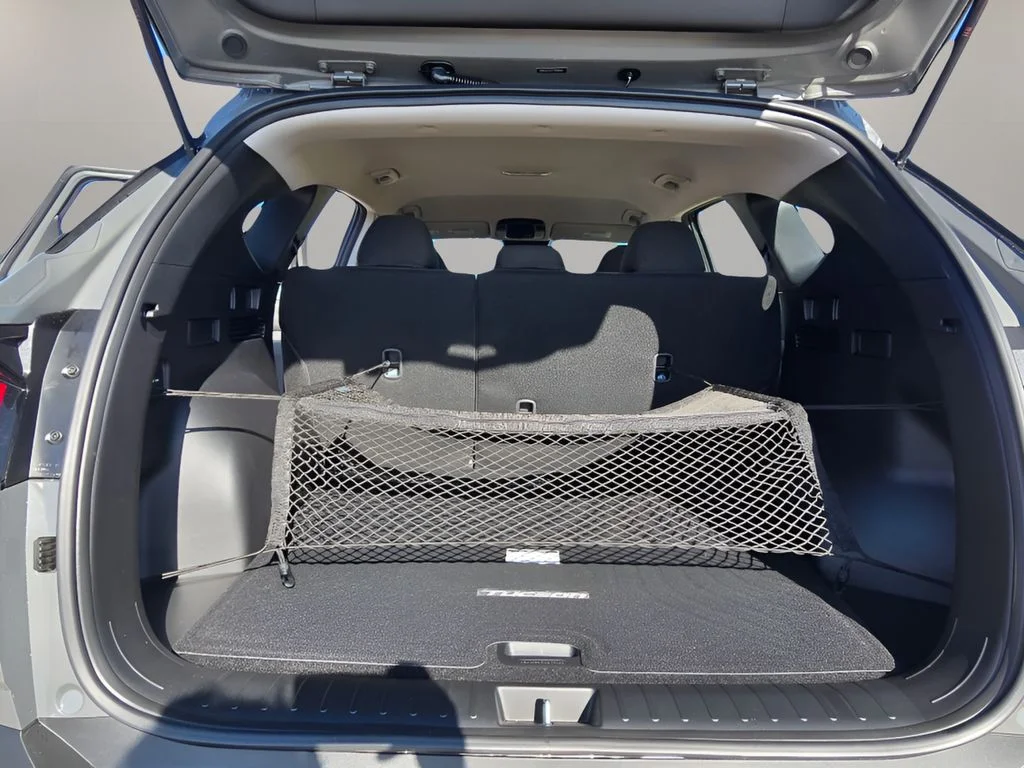 Used 2026 Hampton Gray Hyundai SE image 29