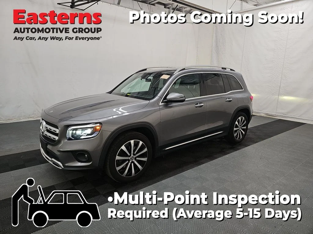 Used 2022 Gray Mercedes-Benz GLB 250 image 1