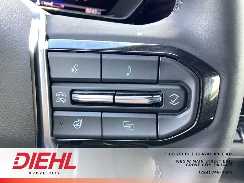 Used 2025 Gray Chevrolet ZR2 image 29