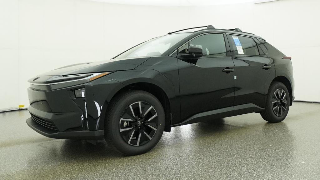 New 2026 Midnight Black Metallic Toyota XLE image 6