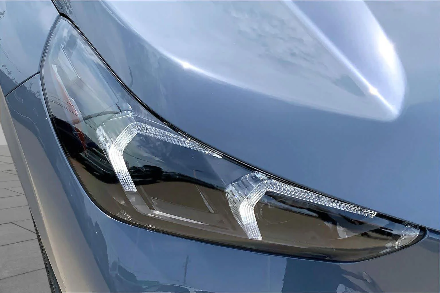 New 2026 Storm Bay Metallic BMW xDrive28i image 13