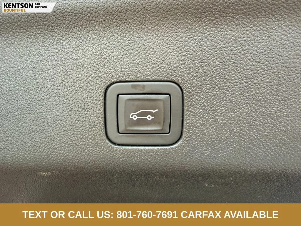 Used 2026 Red GMC AT4 image 33
