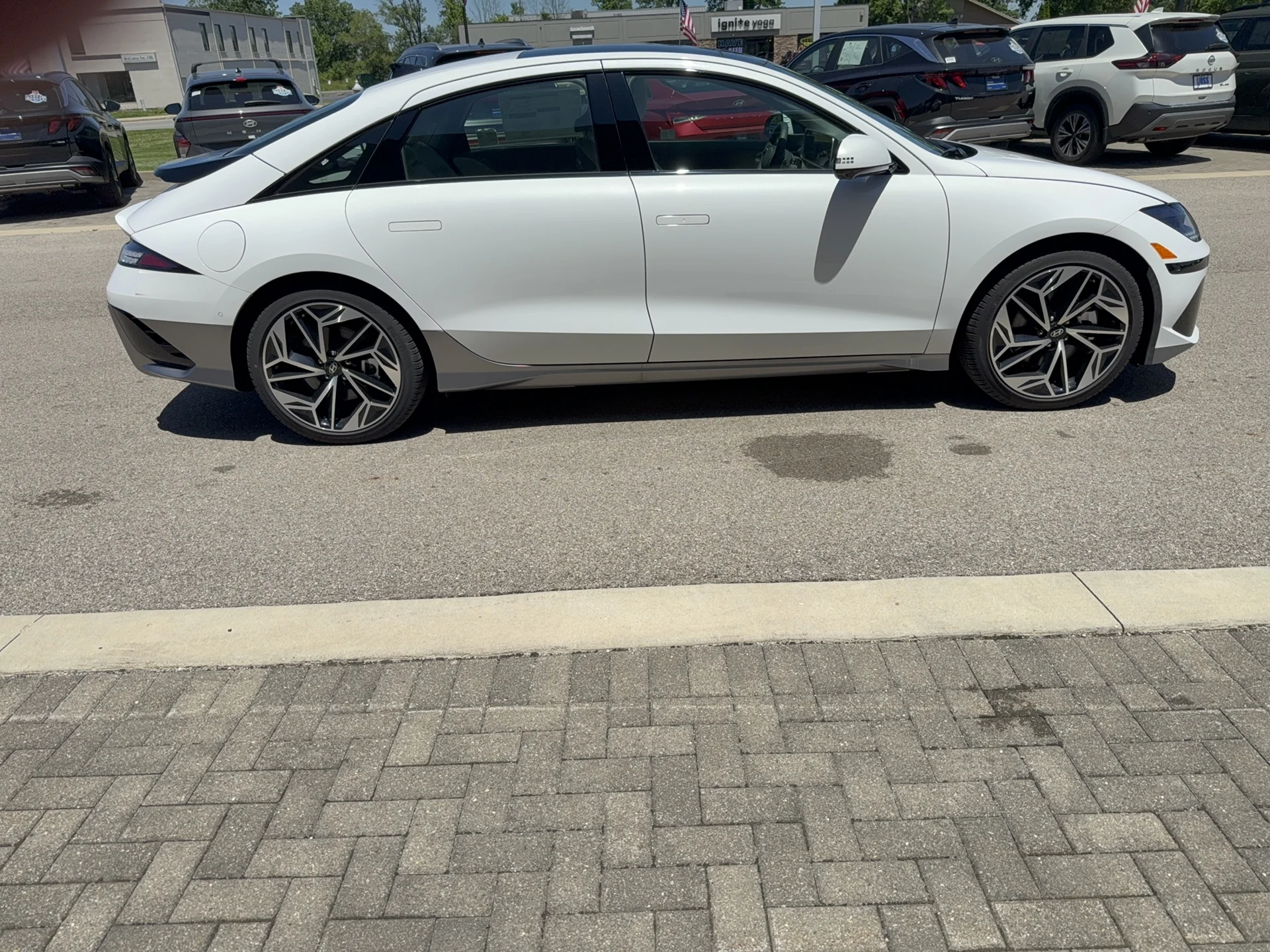 New 2024 Serenity White Pearl Hyundai Limited image 2