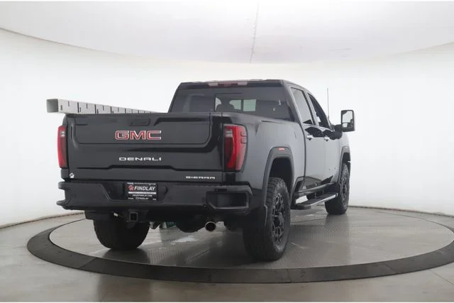 Used 2025 Black GMC Denali image 7