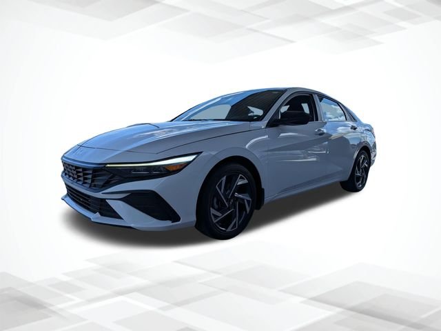 Used 2025 White Hyundai SEL Sport image 7
