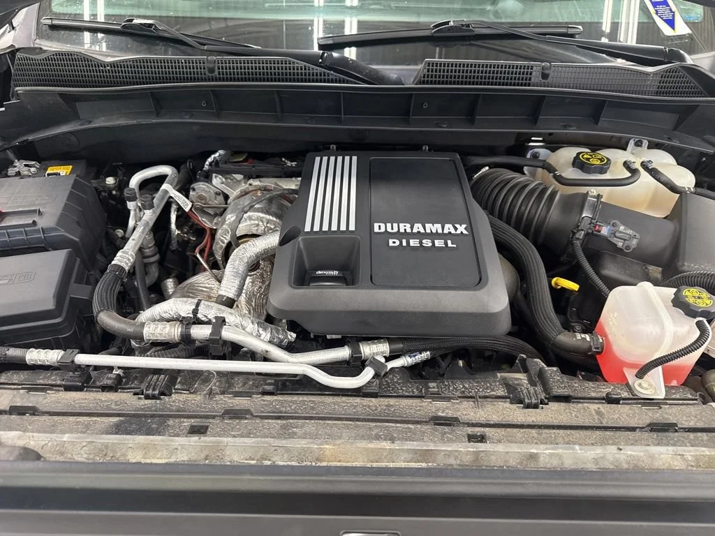 Used 2023 Sterling Metallic GMC Denali image 12
