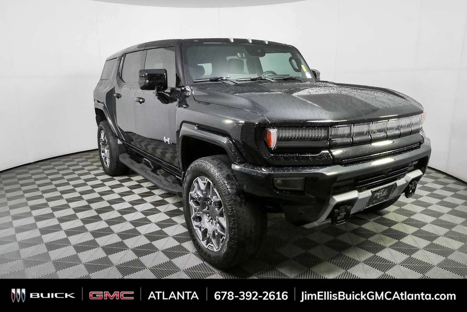 2025 GMC Hummer EV 3X SUV's photo