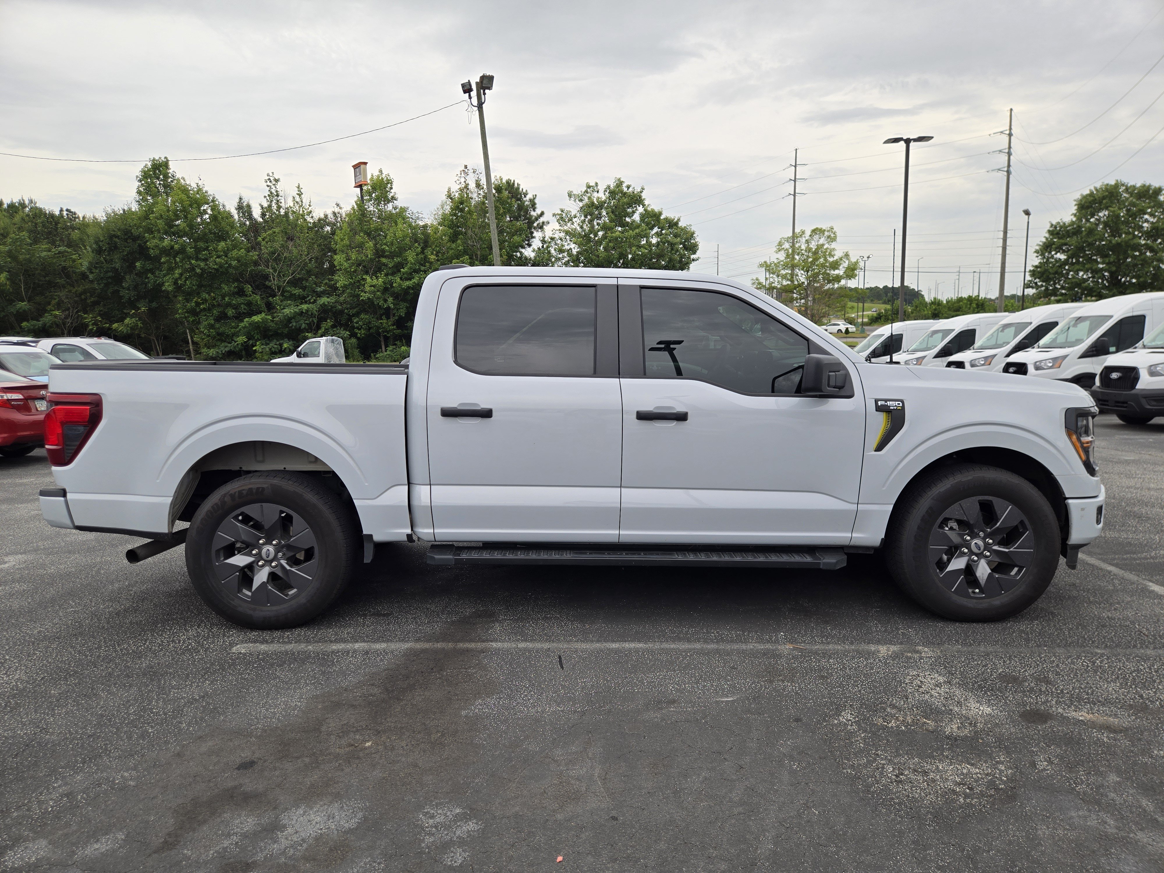 Certified Used 2025 White Metallic Ford STX image 4