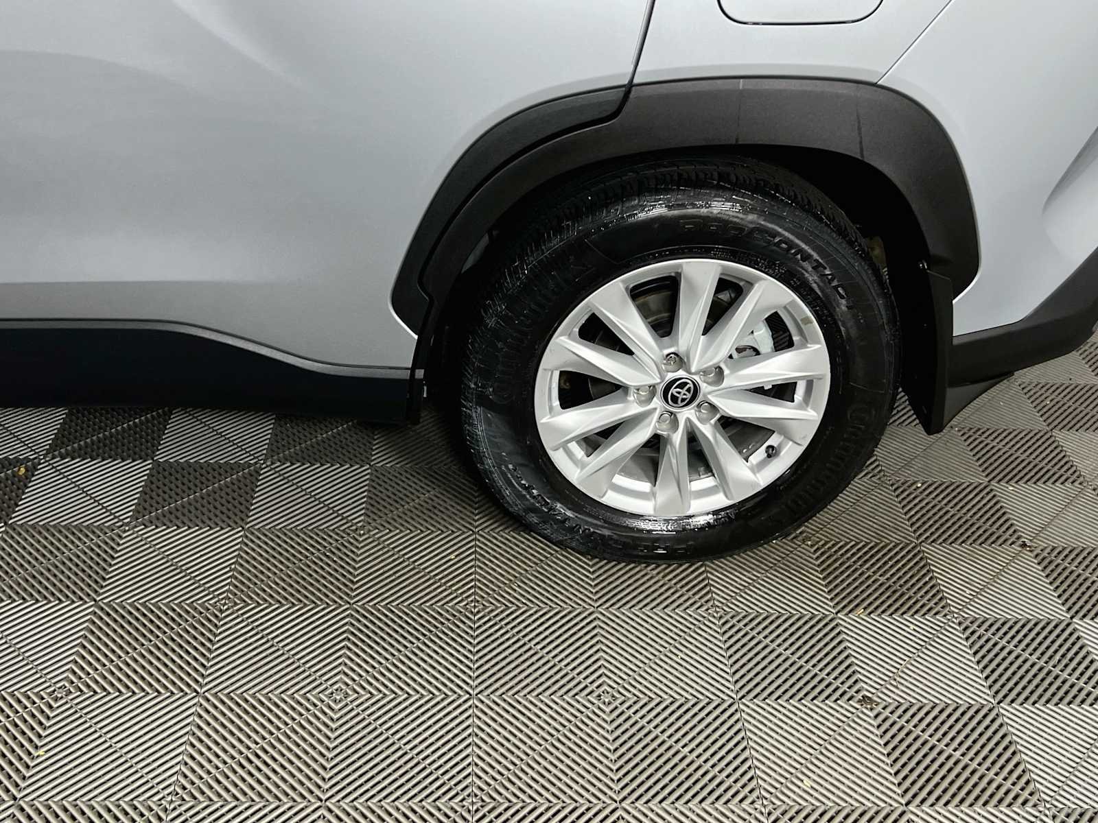 Used 2024 Sonic Silver Toyota LE image 31