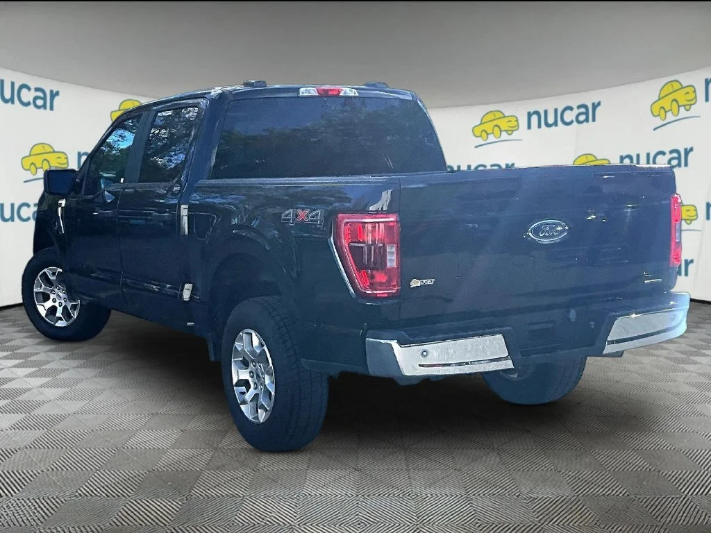 Used 2023 Black Metallic Ford XLT image 2