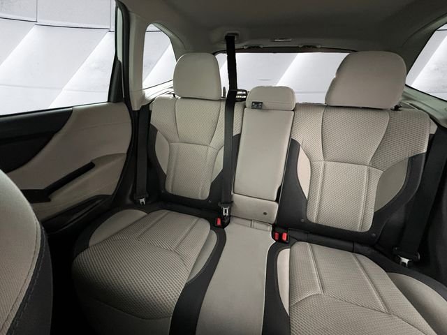 Used 2022 White Subaru Premium image 18