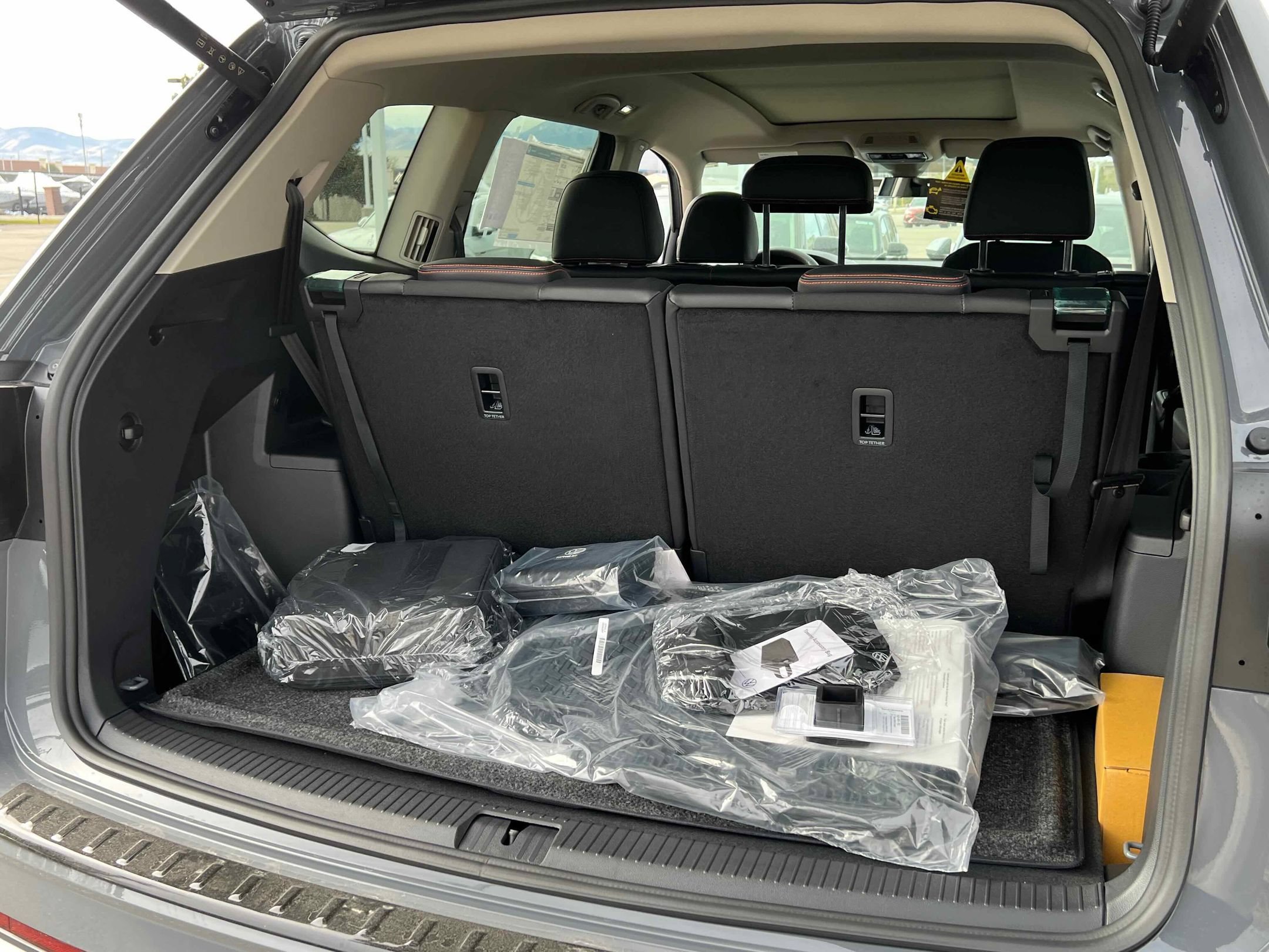 New 2026 Gray Volkswagen 2.0T Peak Edition image 13