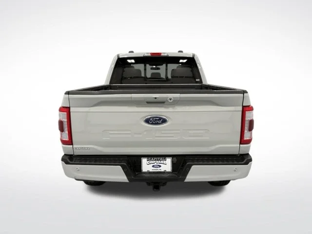 Used 2023 White Ford Lariat image 9