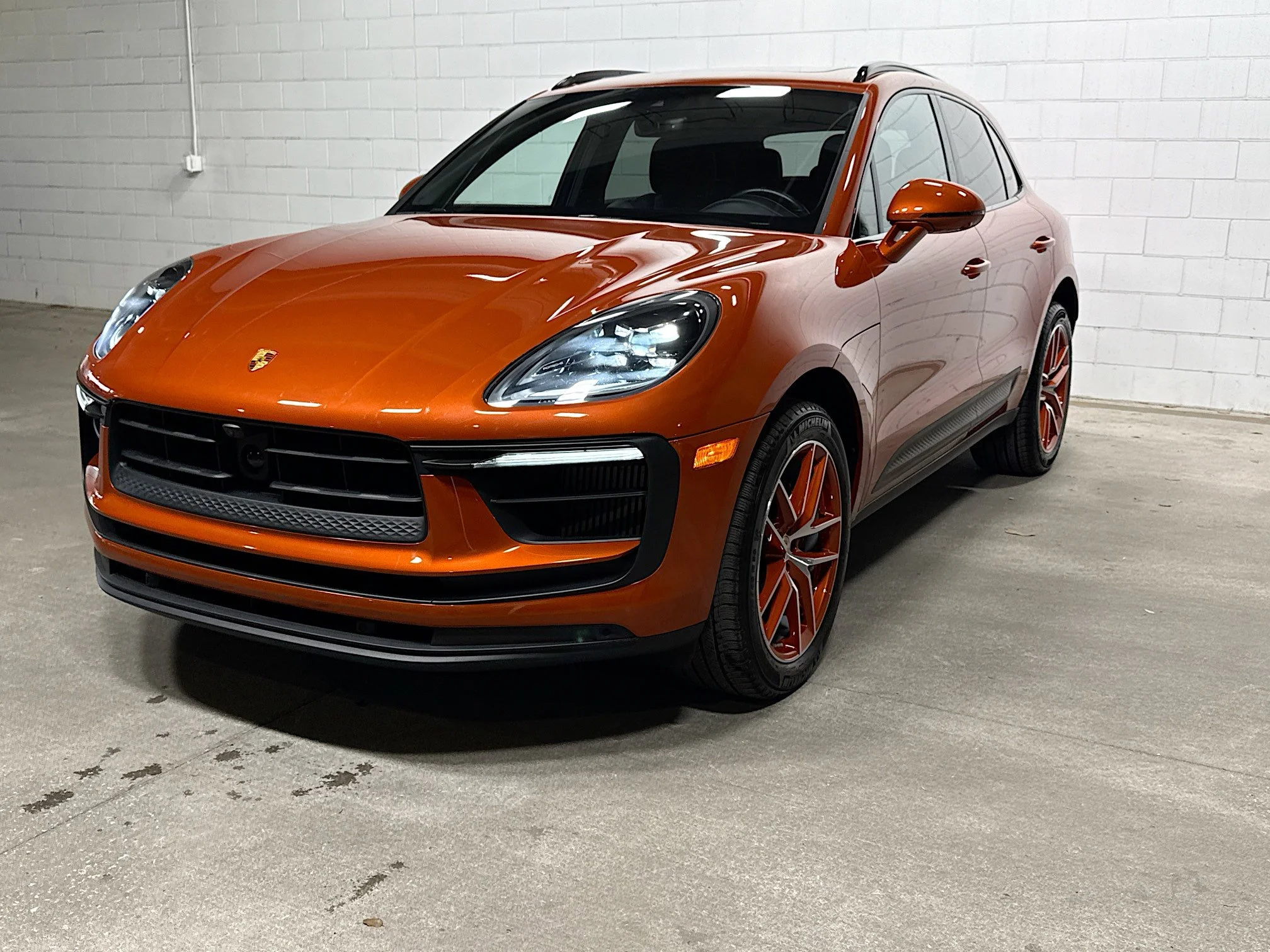 2023 Porsche Macan S's photo