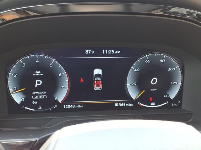 Used 2025 White INFINITI Sensory image 14