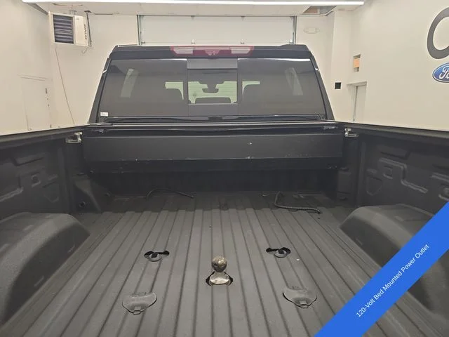 Used 2022 Onyx Black GMC Denali image 16