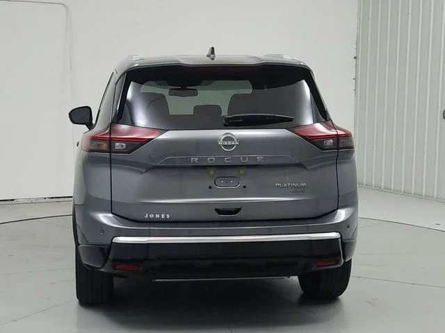 Used 2026 Gray Nissan Platinum image 6